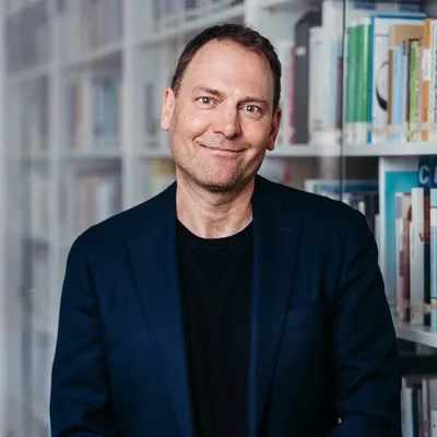 avatar of Dr. Oliver Bachmann